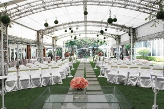 Wedding plaza