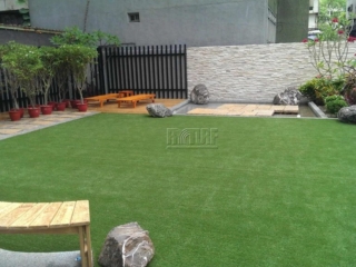 Taipei Chongqing South Road Artificial Turf Garden Landscape